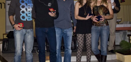 Νικητές και νικήτριες της 1ης φάσης των Winter Circuit μαζί με τον μέλος του ΔΣ Αλεξάκη Νίκο ο οποίος έκανε τις απονομές. Από αριστερά, Λίτος Χαράλαμπος, Ντερμανάκης Γιάννης, Αλεξάκης Νίκος, Λίτου Κατερίνα, Ψούνη Λίνα.